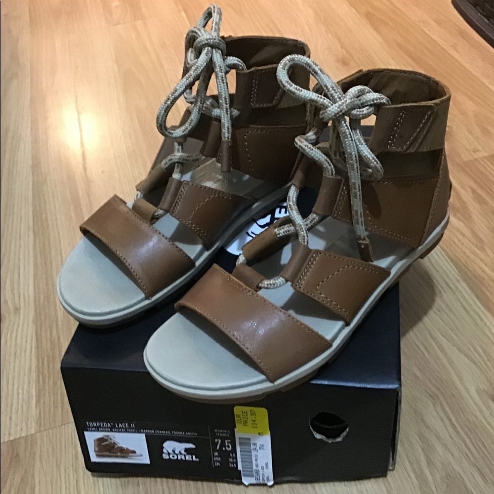 NWT SOREL TORPEDA LACE II